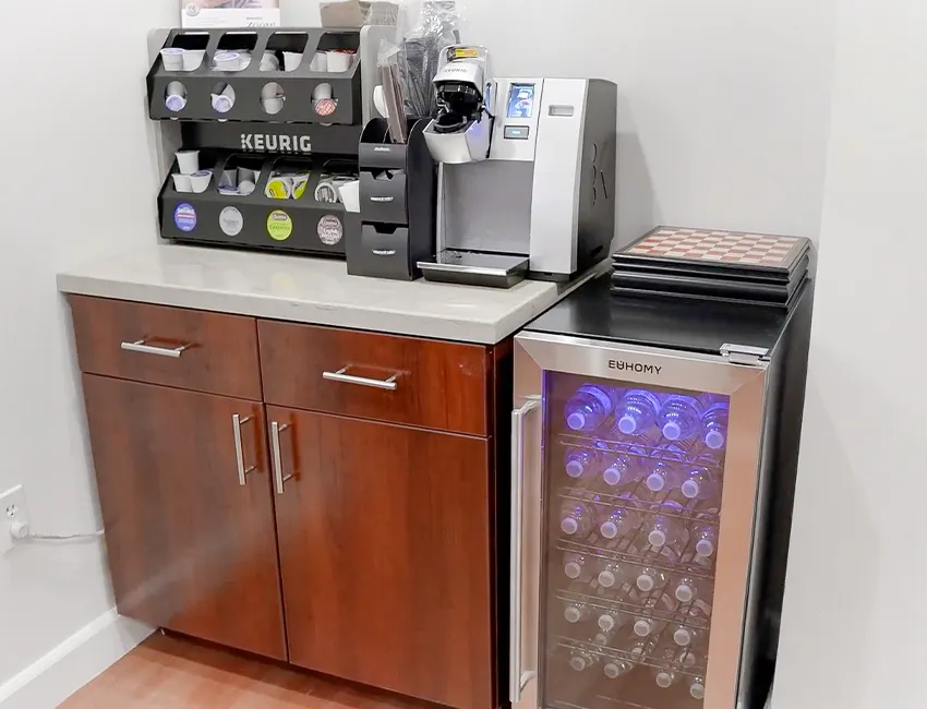 Inside Seren Advanced Dentistry Oxnard — Oxnard, CA (4)