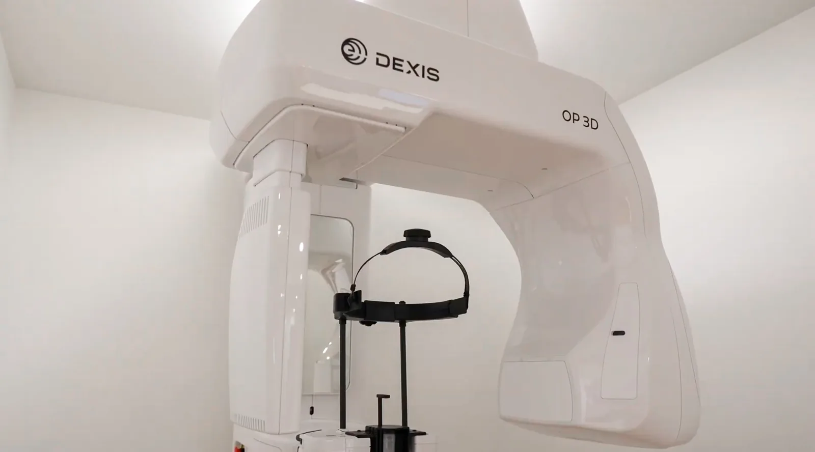 3D CBCT scanner used to diagnose weekend dental emergencies in Oxnard